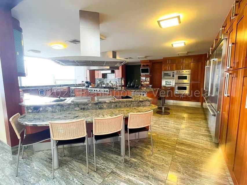 Casa (Multipes Niveles) en Venta en La Trinidad, Distrito Metropolitano - 16
