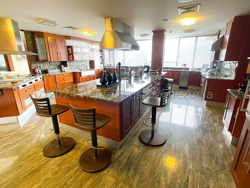 Casa (Multipes Niveles) en Venta en La Trinidad, Distrito Metropolitano - 18