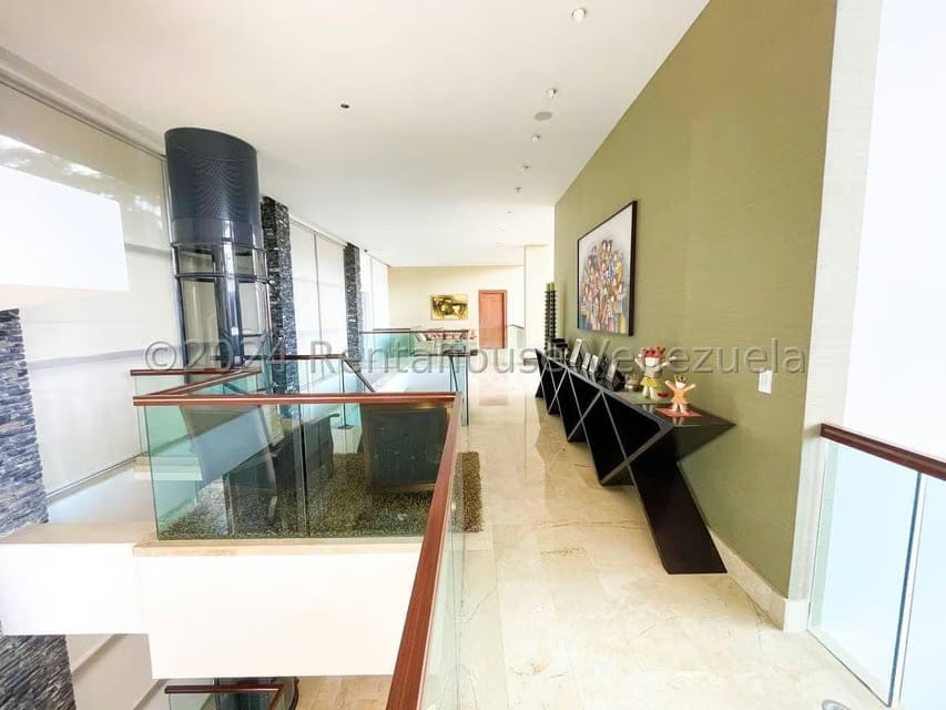 Casa (Multipes Niveles) en Venta en La Trinidad, Distrito Metropolitano - 28