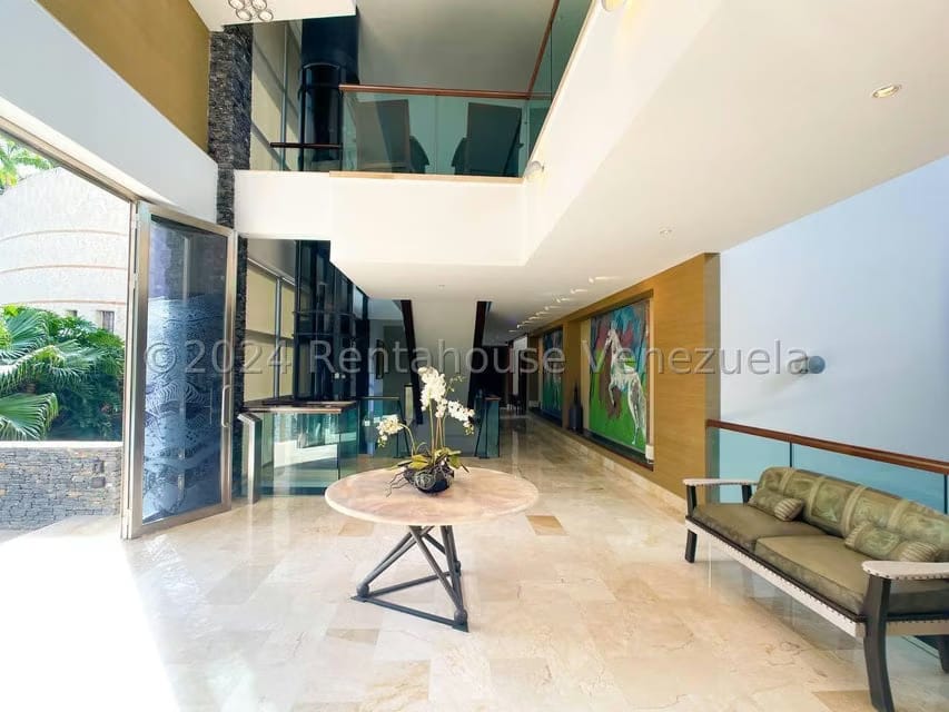 Casa (Multipes Niveles) en Venta en La Trinidad, Distrito Metropolitano - 8