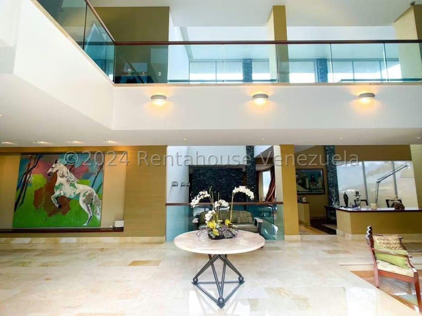 Casa (Multipes Niveles) en Venta en La Trinidad, Distrito Metropolitano - 9