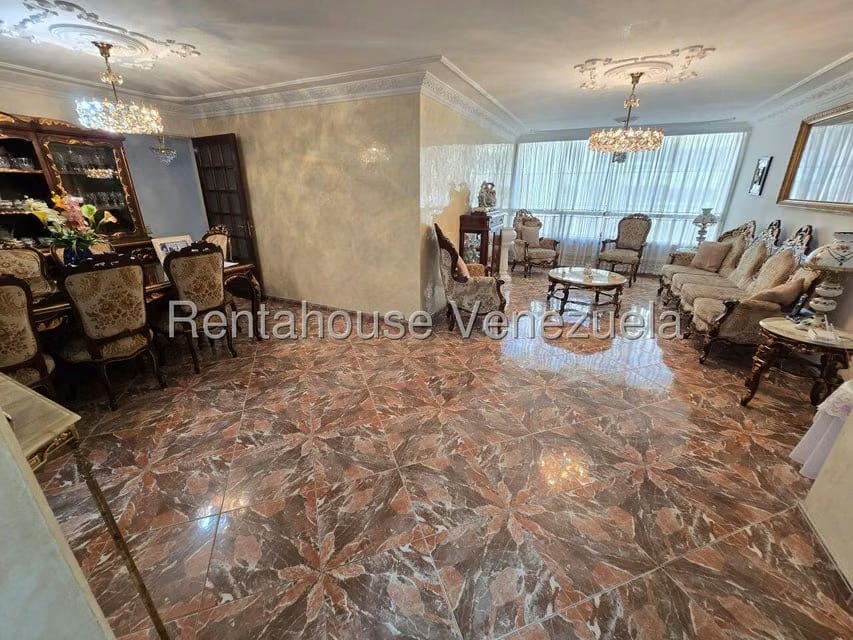 Apartamento (1 Nivel) en Venta en Montalban II, Distrito Metropolitano - 2