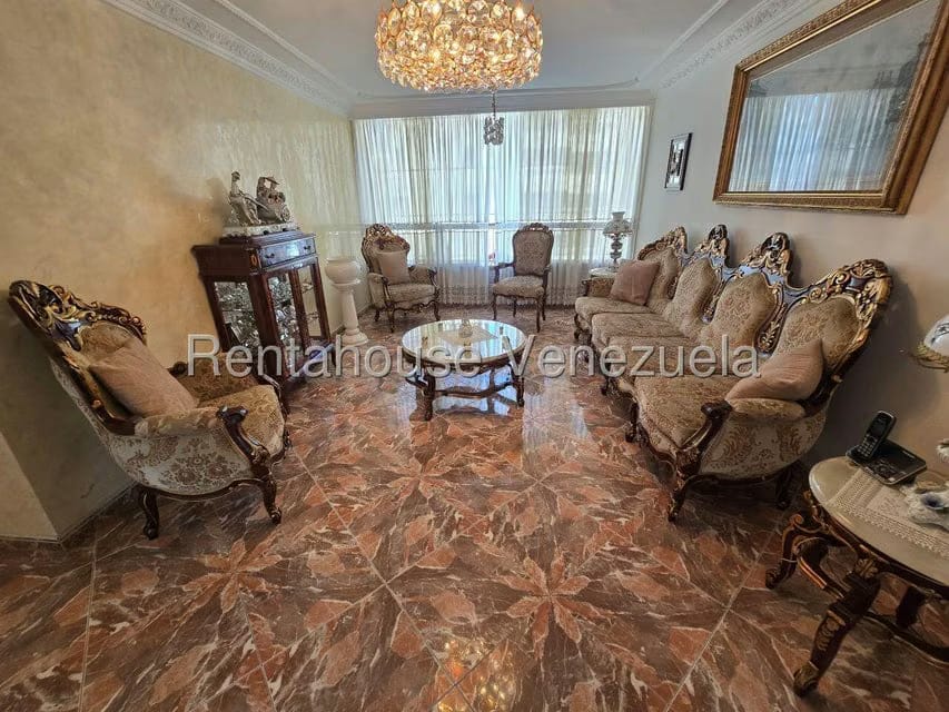 Apartamento (1 Nivel) en Venta en Montalban II, Distrito Metropolitano - 3