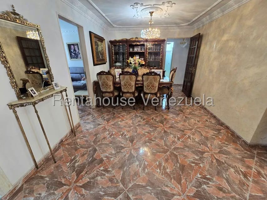 Apartamento (1 Nivel) en Venta en Montalban II, Distrito Metropolitano - 4