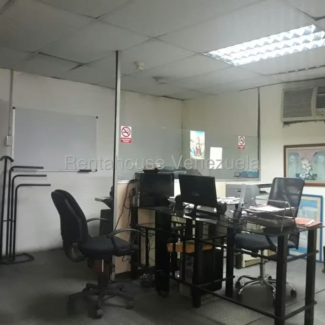 Terreno (Comercial) en Venta en San Martin, Distrito Metropolitano - 11