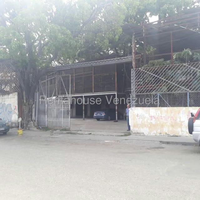 Terreno (Comercial) en Venta en San Martin, Distrito Metropolitano - 5
