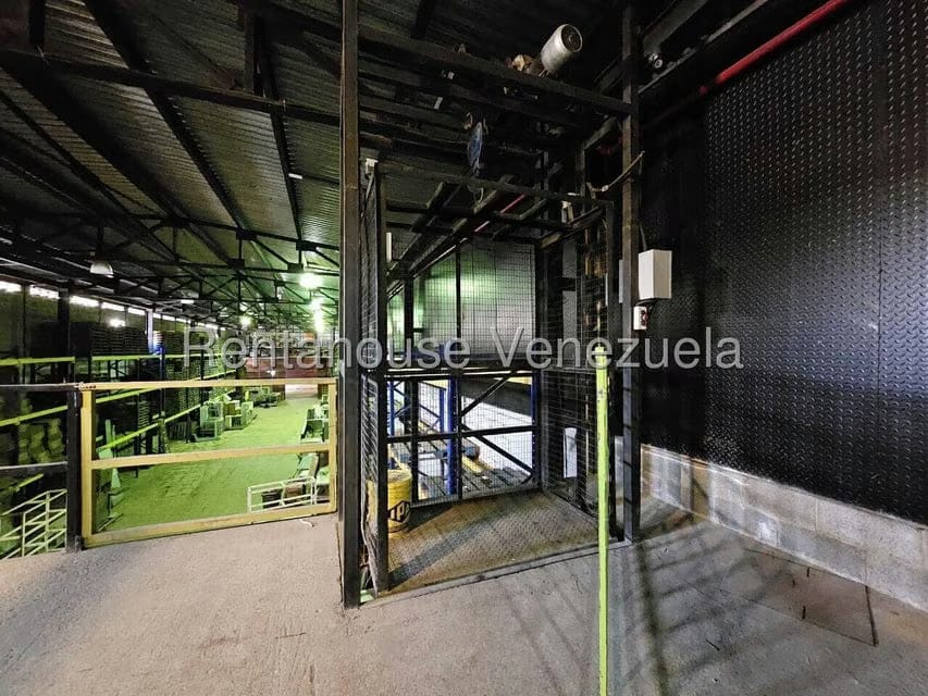 Comercial (Local Comercial) en Venta en La Yaguara, Distrito Metropolitano - 17