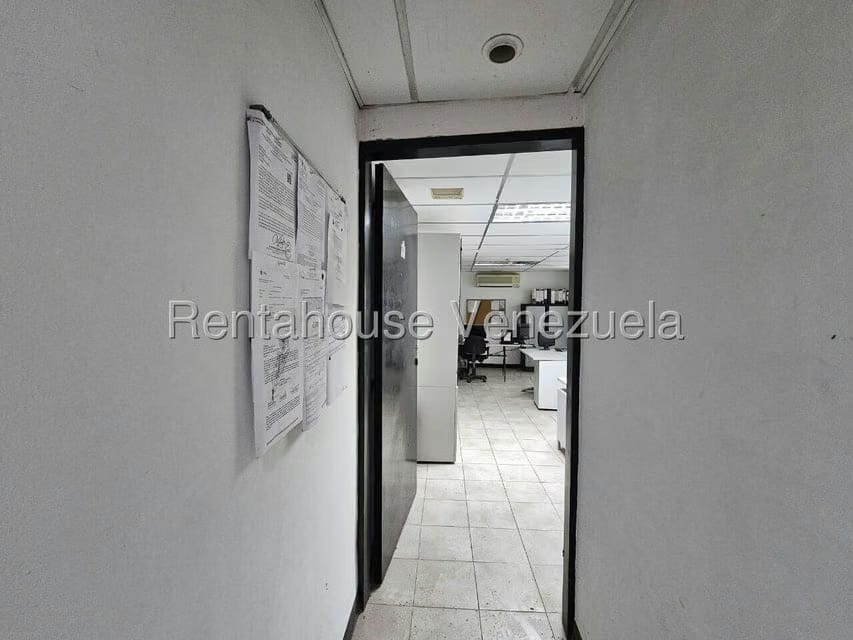 Comercial (Local Comercial) en Venta en La Yaguara, Distrito Metropolitano - 39