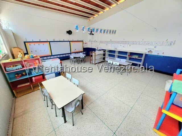 Comercial (Local Comercial) en Venta en Montalban I, Distrito Metropolitano - 22