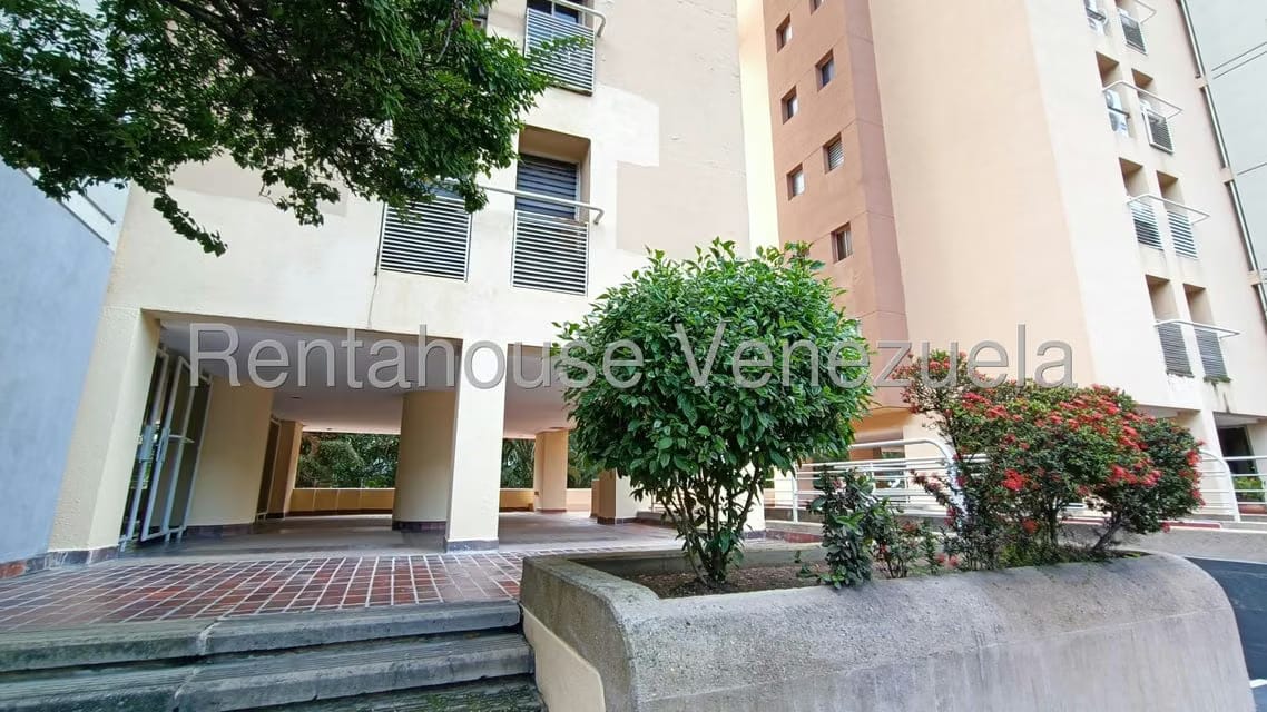 Apartamento (Penthouse) en Venta en Trigal Norte, Carabobo - 2