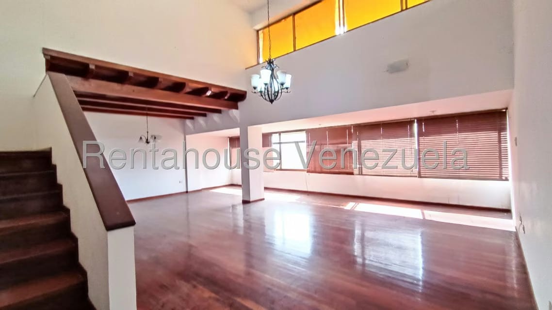 Apartamento (Penthouse) en Venta en Trigal Norte, Carabobo - 31