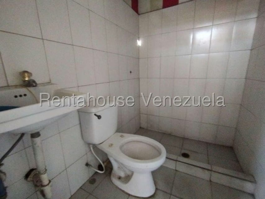 Comercial (Local Comercial) en Venta en Centro, Lara - 14