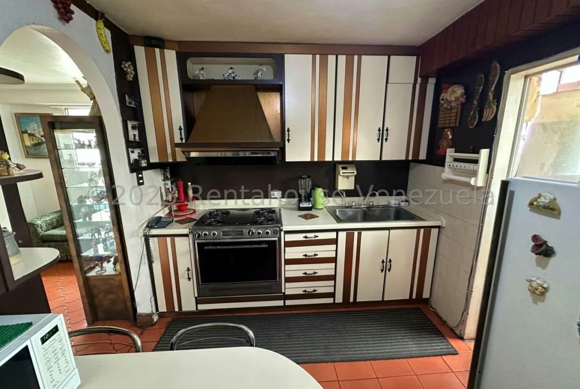 APARTAMENTO EN VENTA-CECILIA GUTIÉRREZ - 4