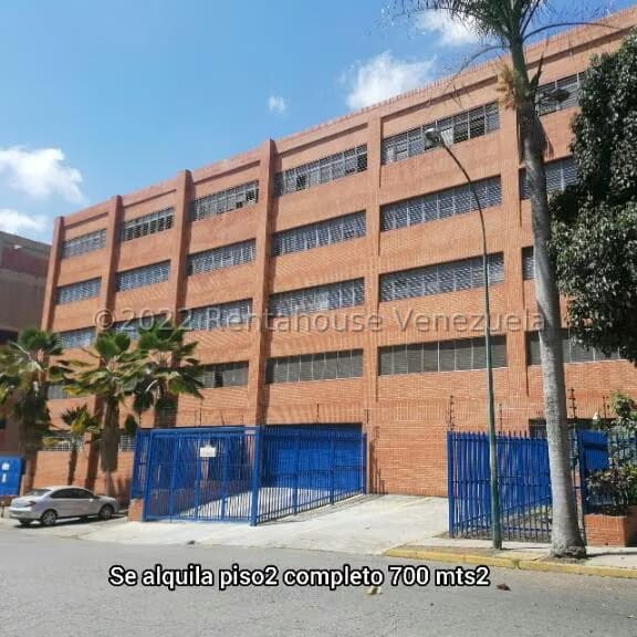Comercial (Galpon - Deposito) en Alquiler en La Urbina, Distrito Metropolitano