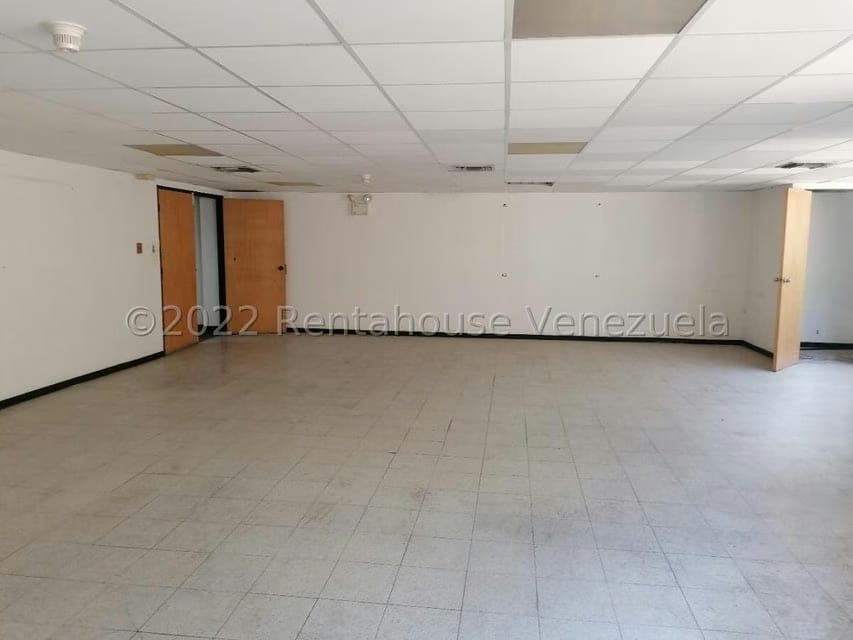 Comercial (Galpon - Deposito) en Alquiler en La Urbina, Distrito Metropolitano - 7