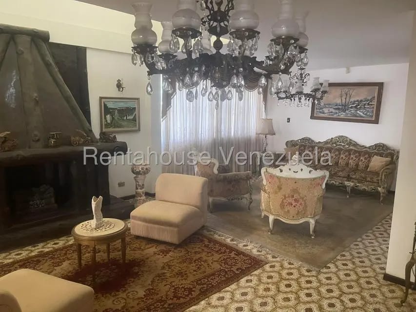 Casa (Multipes Niveles) en Venta en Prados del Este, Distrito Metropolitano - 18