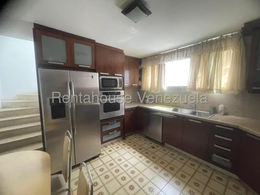 Casa (Multipes Niveles) en Venta en Prados del Este, Distrito Metropolitano - 21