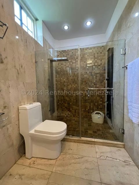 Apartamento (Planta Baja) en Venta en La Lagunita Country Club, Distrito Metropolitano - 24