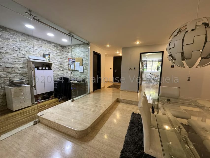 Apartamento (Planta Baja) en Venta en La Lagunita Country Club, Distrito Metropolitano - 9