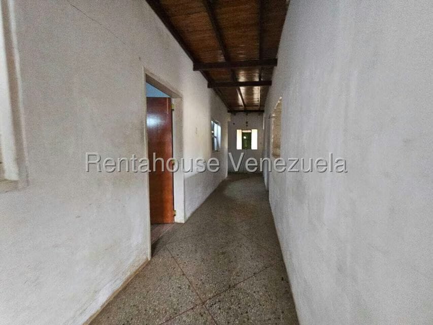 Casa (1 Nivel) en Alquiler en Centro, Falcon - 6