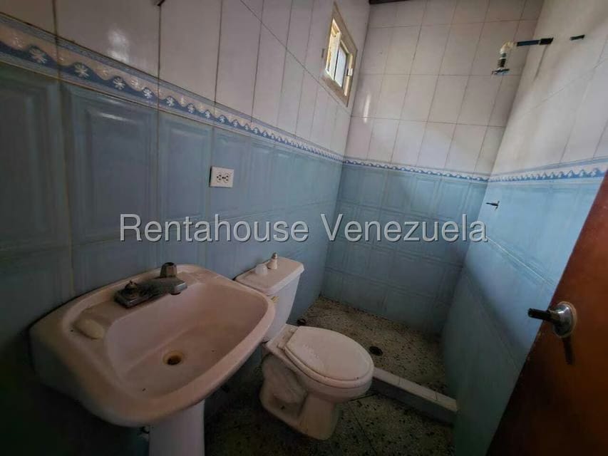Casa (1 Nivel) en Alquiler en Centro, Falcon - 10