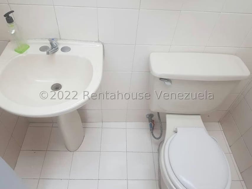 Negocios y Empresas (Medicina y Salud) en Venta en Prados del Este, Distrito Metropolitano - 8