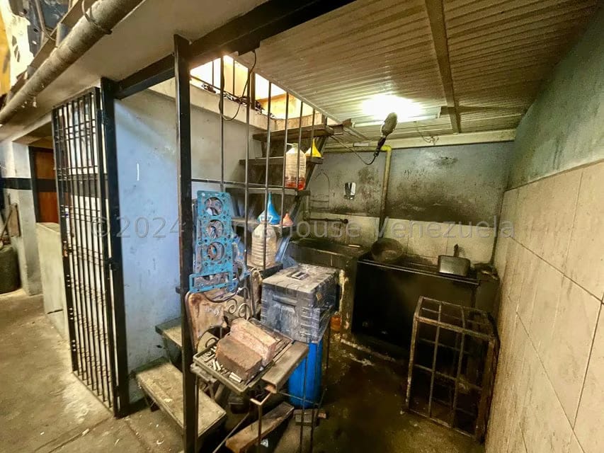 Comercial (Local Comercial) en Venta en Centro, Lara - 9
