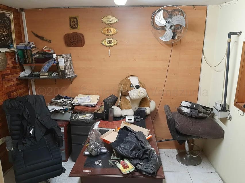 Comercial (Edificio) en Venta en Cementerio, Distrito Metropolitano - 11