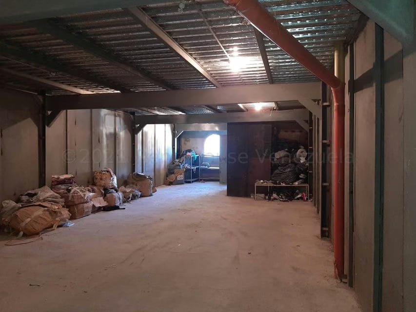 Comercial (Edificio) en Venta en Cementerio, Distrito Metropolitano - 22