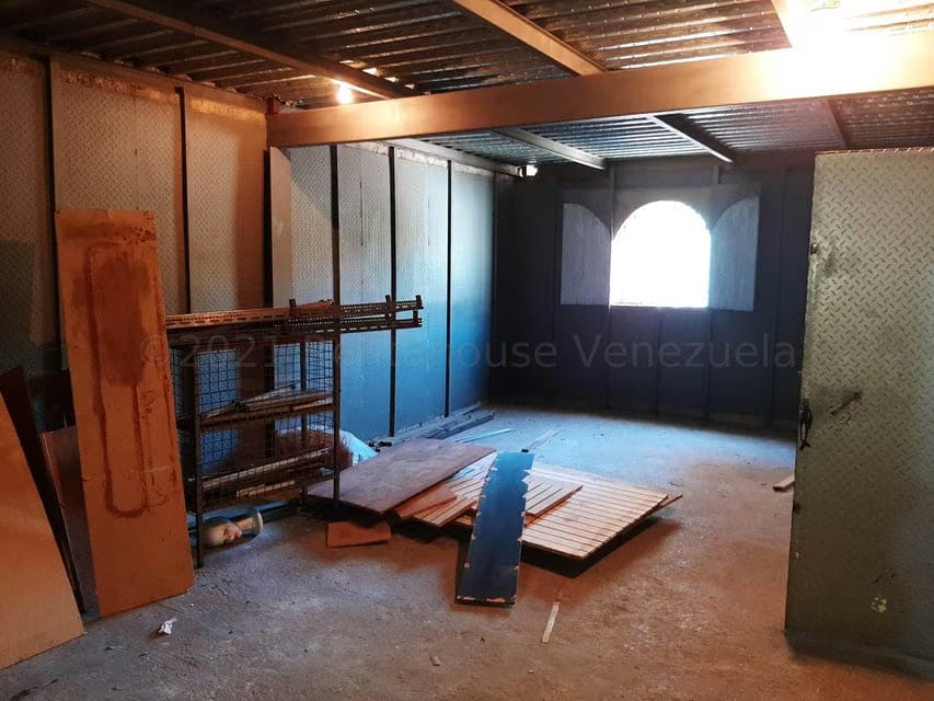 Comercial (Edificio) en Venta en Cementerio, Distrito Metropolitano - 25