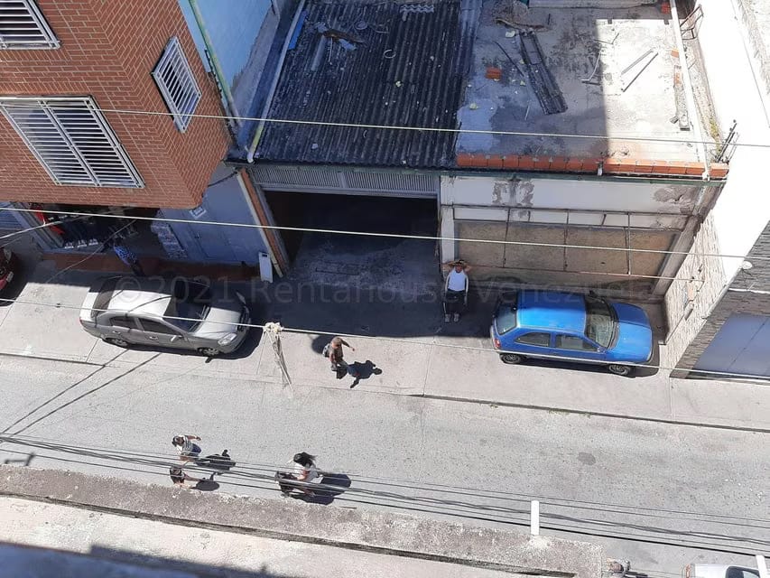 Comercial (Edificio) en Venta en Cementerio, Distrito Metropolitano - 32