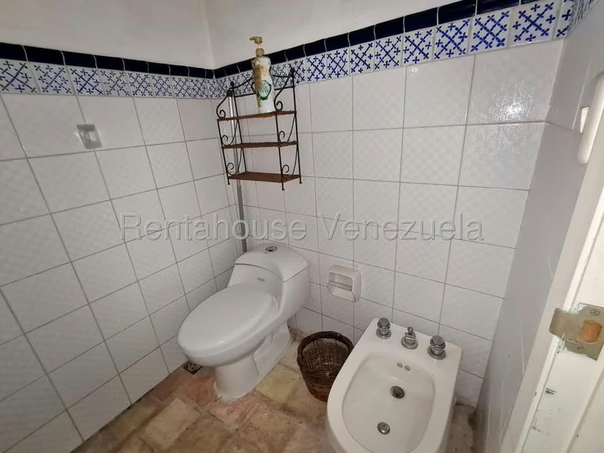 Casa (Colonial) en Venta en Complejo Turistico El Morro, Anzoategui - 14