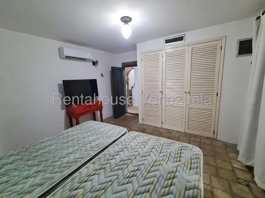 Casa (Colonial) en Venta en Complejo Turistico El Morro, Anzoategui - 10