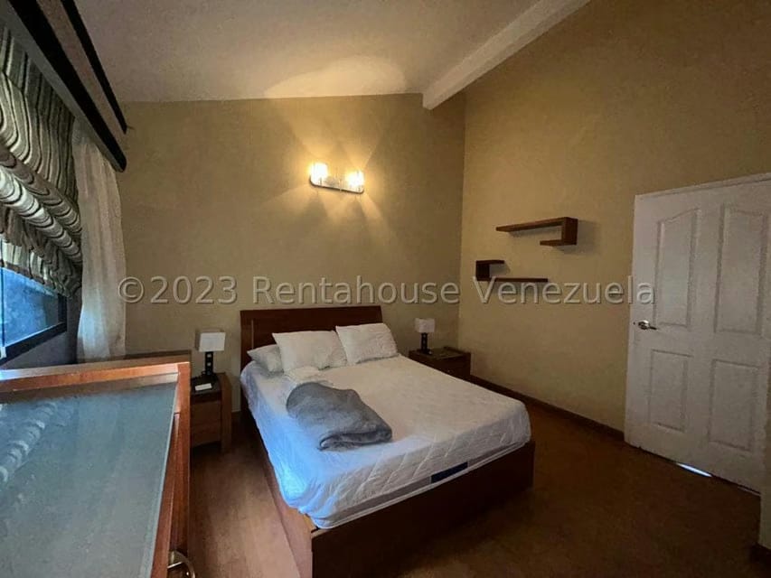 Casa (Multipes Niveles) en Venta en Monte Claro, Distrito Metropolitano - 30