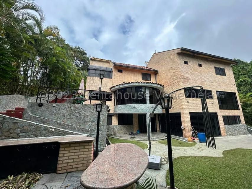 Casa (Multipes Niveles) en Venta en Monte Claro, Distrito Metropolitano - 4