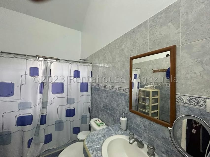 Casa (Multipes Niveles) en Venta en Monte Claro, Distrito Metropolitano - 39