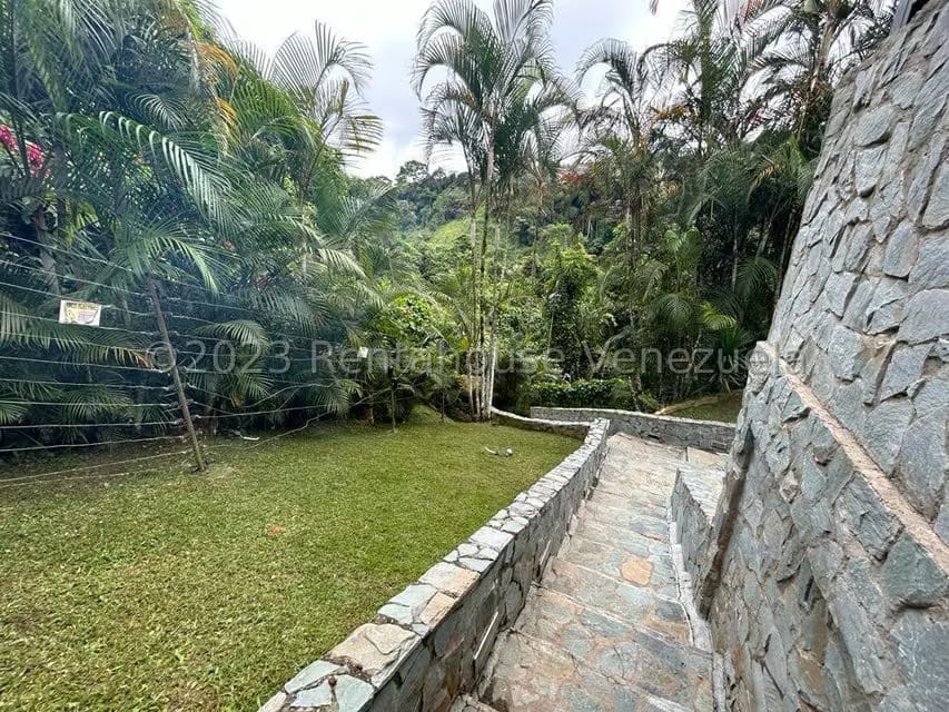 Casa (Multipes Niveles) en Venta en Monte Claro, Distrito Metropolitano - 8