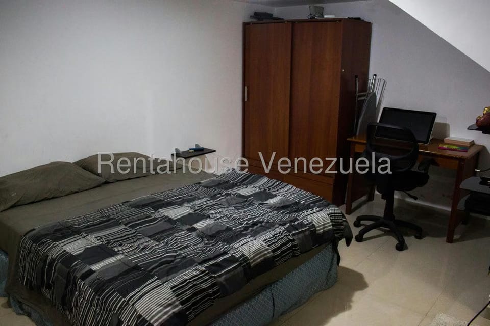 Casa (Multipes Niveles) en Venta en Alta Florida, Distrito Metropolitano - 13