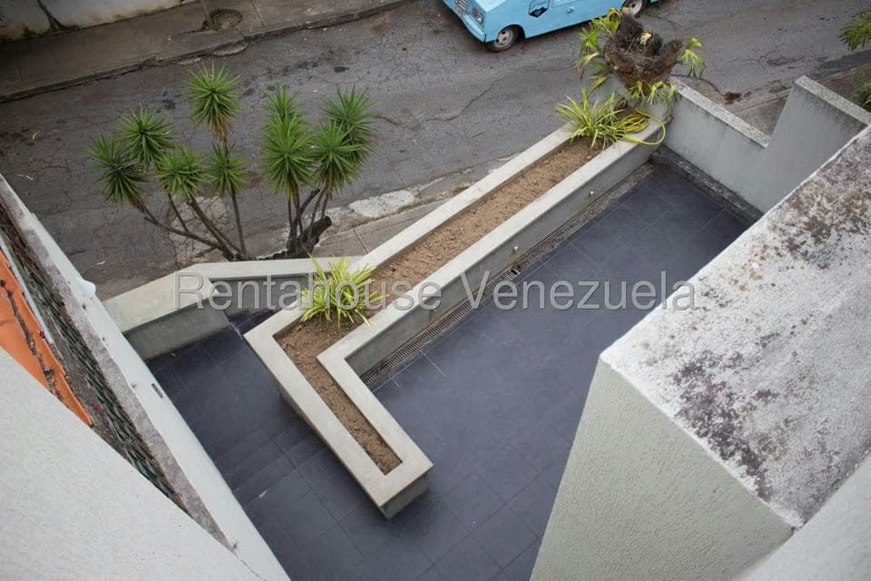 Casa (Multipes Niveles) en Venta en Alta Florida, Distrito Metropolitano - 24
