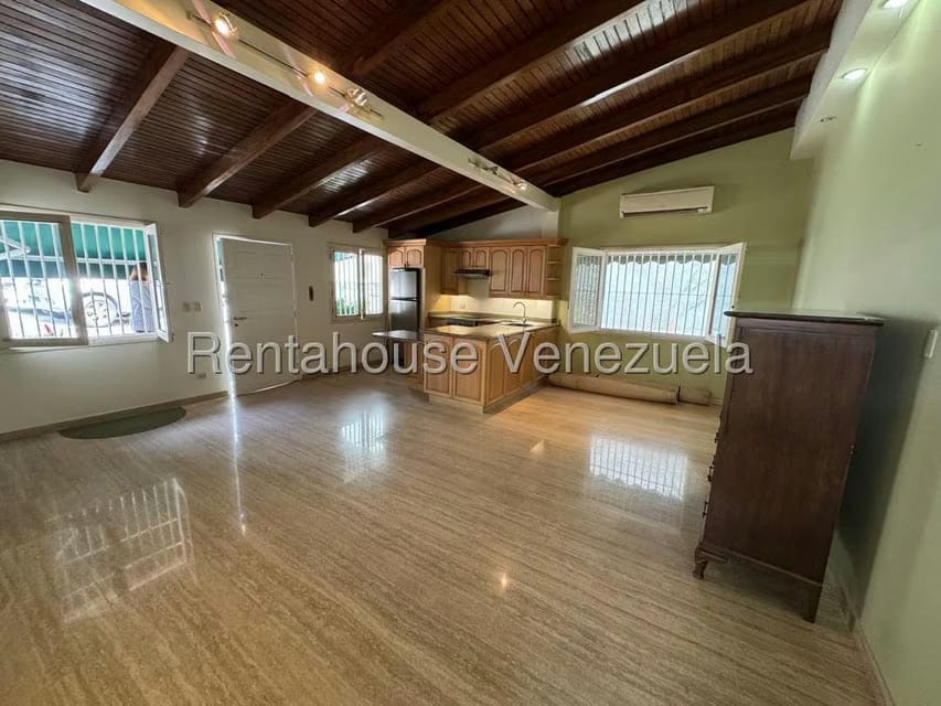 Anexo (1 Nivel) en Alquiler en Oripoto, Distrito Metropolitano - 14