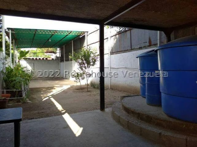 Comercial (Galpon - Deposito) en Venta en Centro, Carabobo - 2