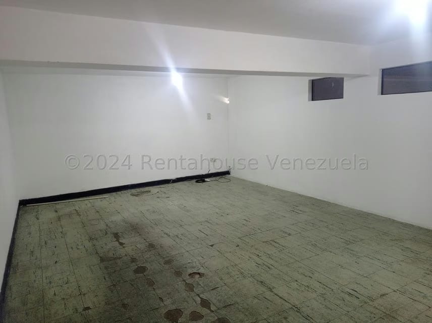 Comercial (Local Comercial) en Alquiler en Centro, Lara - 14