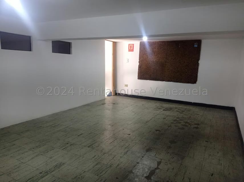 Comercial (Local Comercial) en Alquiler en Centro, Lara - 15