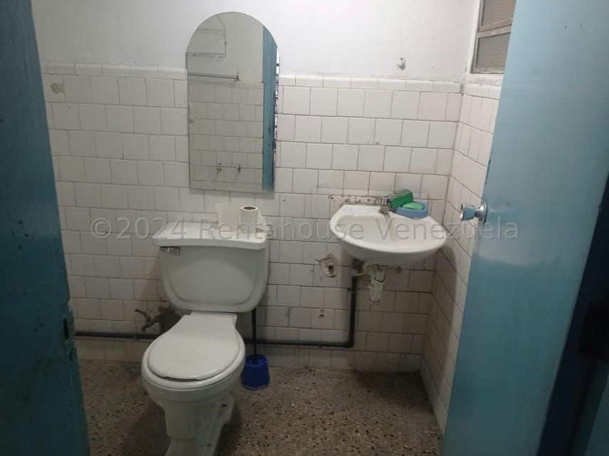 Comercial (Local Comercial) en Alquiler en Centro, Lara - 22