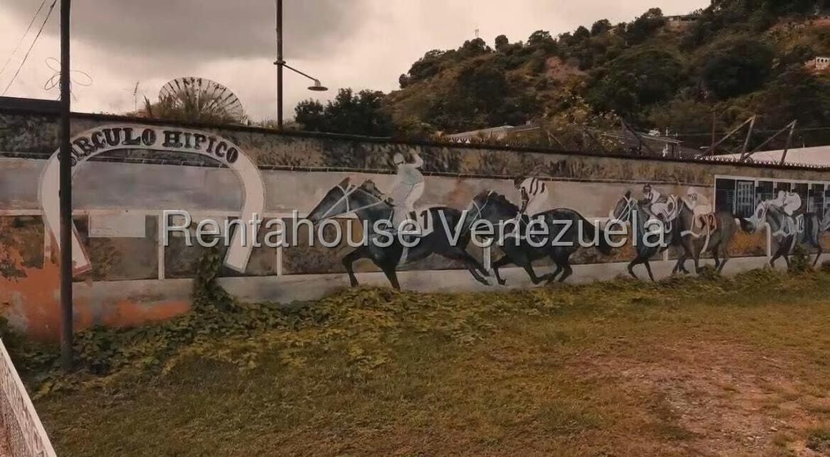 Casa (1 Nivel) en Venta en Las Acacias, Trujillo - 10