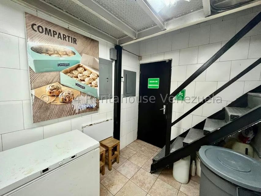 Comercial (Local Comercial) en Venta en El Recreo, Distrito Metropolitano - 13