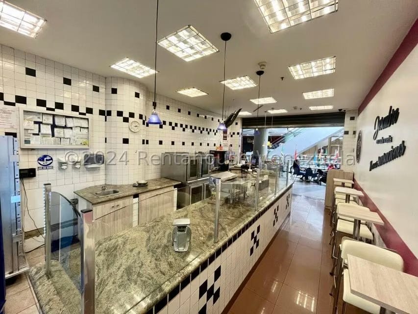 Comercial (Local Comercial) en Venta en El Recreo, Distrito Metropolitano - 7