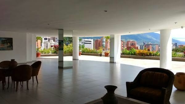 Apartamento (1 Nivel) en Alquiler en Las Mercedes, Distrito Metropolitano - 3