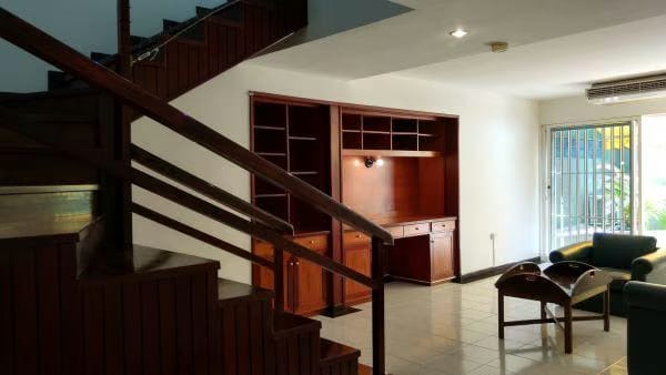 Apartamento (1 Nivel) en Alquiler en Las Mercedes, Distrito Metropolitano - 30