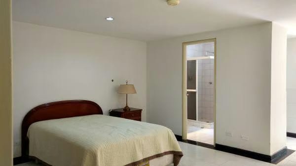Apartamento (1 Nivel) en Alquiler en Las Mercedes, Distrito Metropolitano - 32